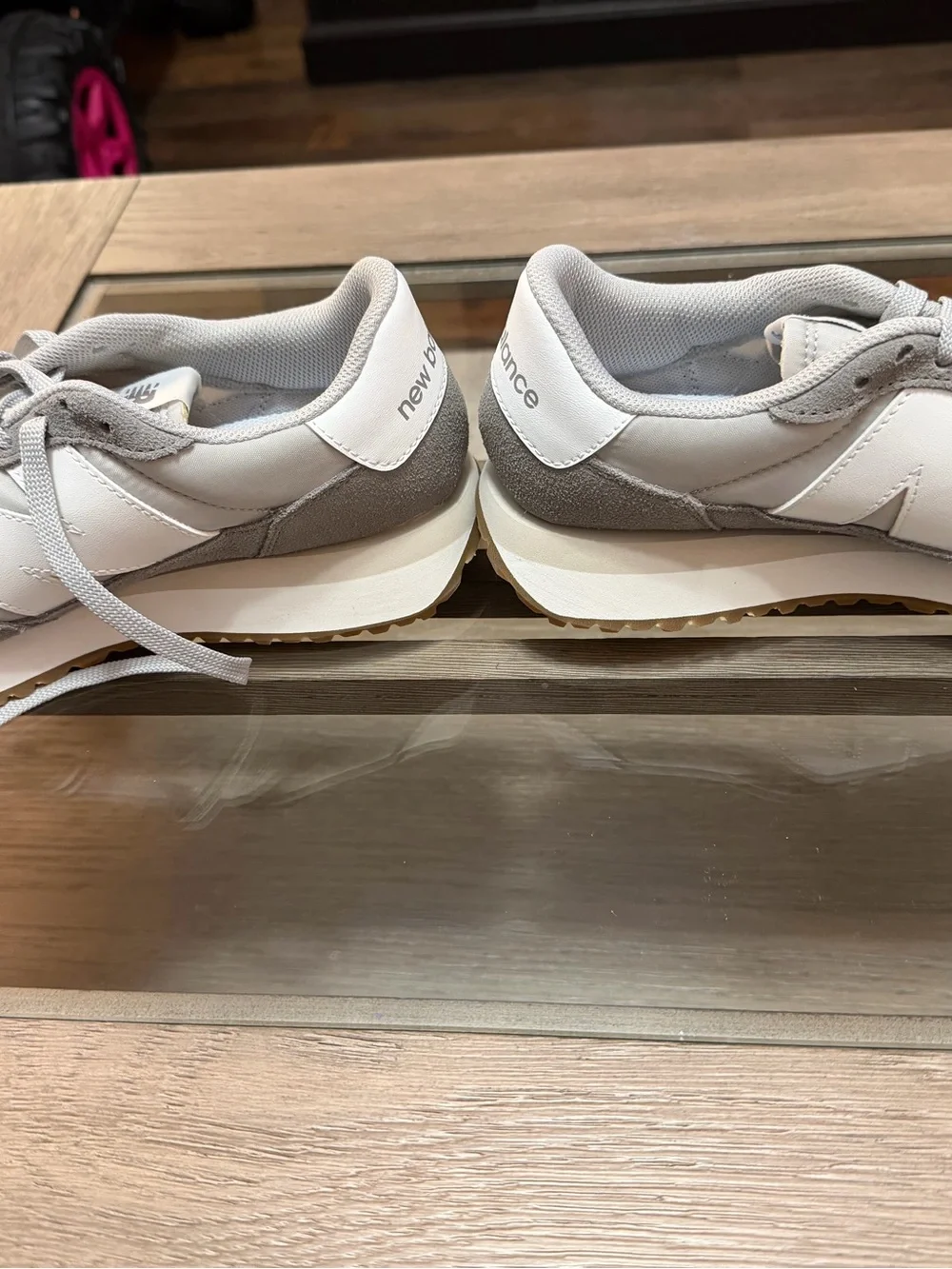 New Balance Women 237 Gray and White 9 1/2 - Picture 3 of 6